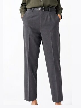 NWT Uniqlo Smart Ankle Pants Gray Stretch Tailored
Trouser XS